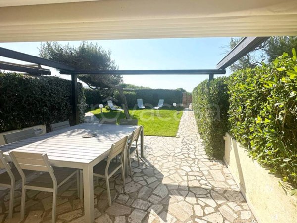 casa indipendente in affitto ad Orbetello in zona Giannella