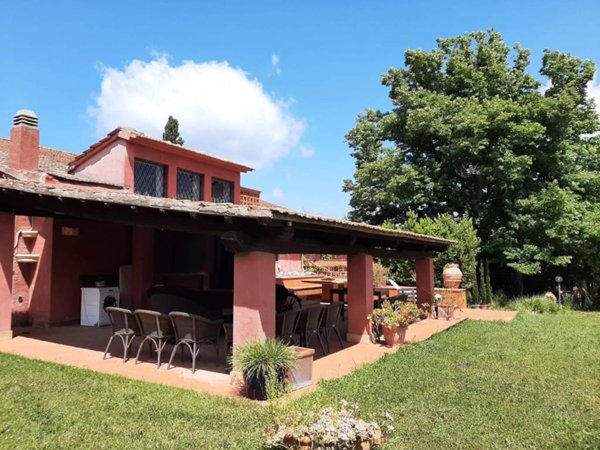 casa indipendente in affitto ad Orbetello in zona Giannella
