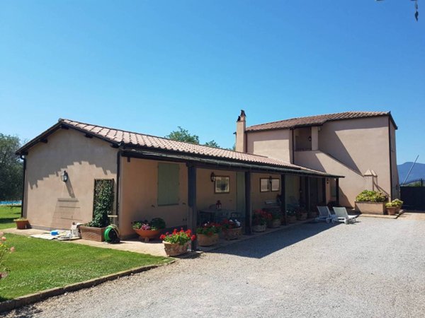 casa indipendente in affitto ad Orbetello in zona Ansedonia