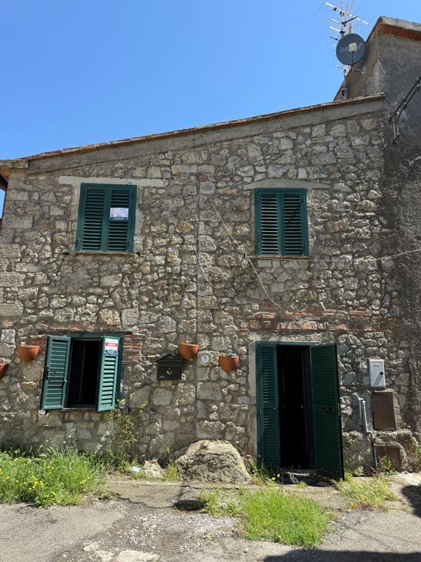 appartamento in affitto a Roccastrada