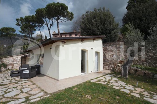 appartamento in affitto ad Assisi