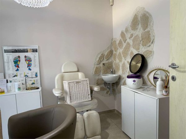 negozio in affitto ad Assisi in zona Santa Maria degli Angeli