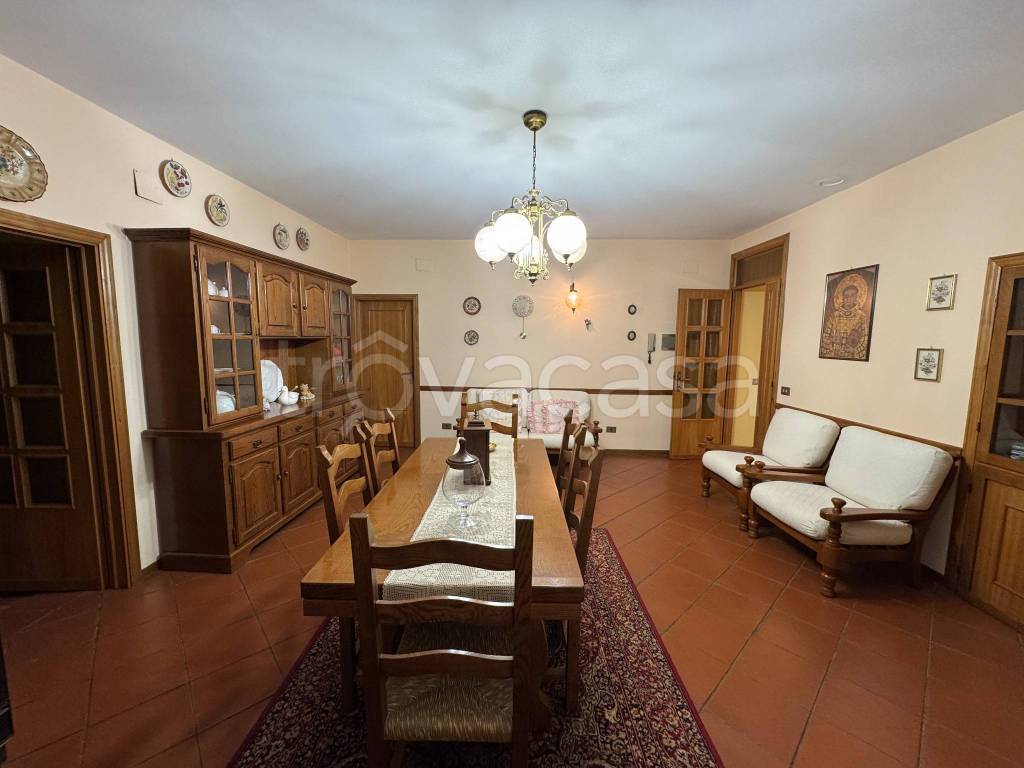 casa indipendente in affitto ad Assisi in zona Santa Maria degli Angeli