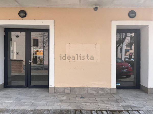 locale commerciale in affitto ad Assisi in zona Tordandrea