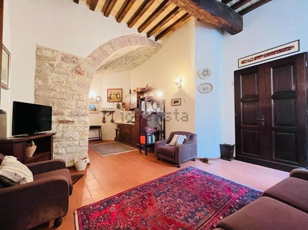 appartamento in affitto ad Assisi