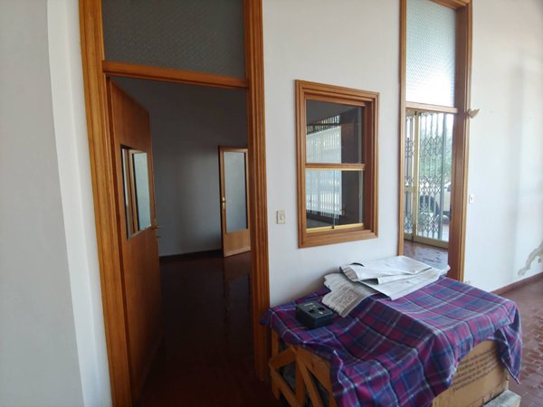 locale commerciale in affitto a Bastia Umbra