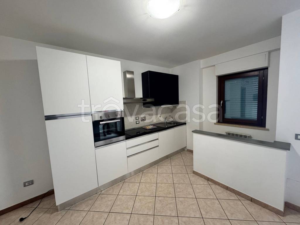 appartamento in affitto a Bastia Umbra