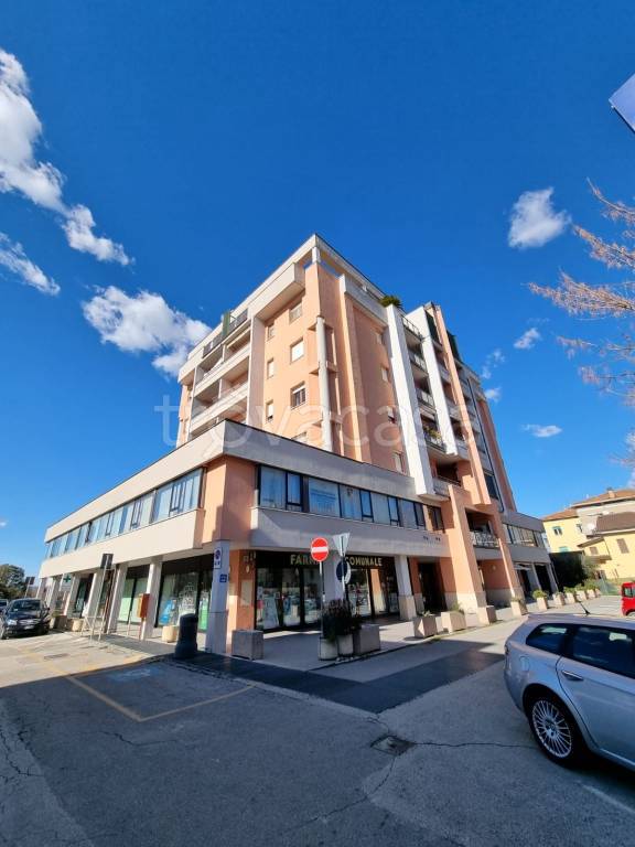 ufficio in affitto a Bastia Umbra