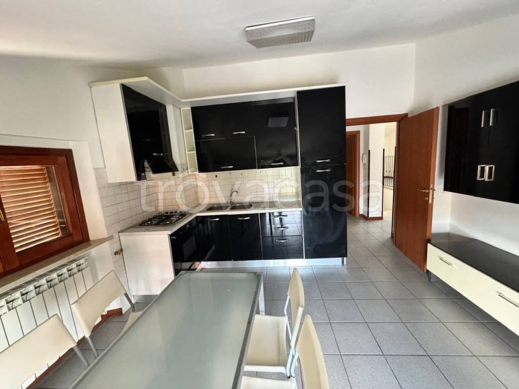 appartamento in affitto a Bastia Umbra