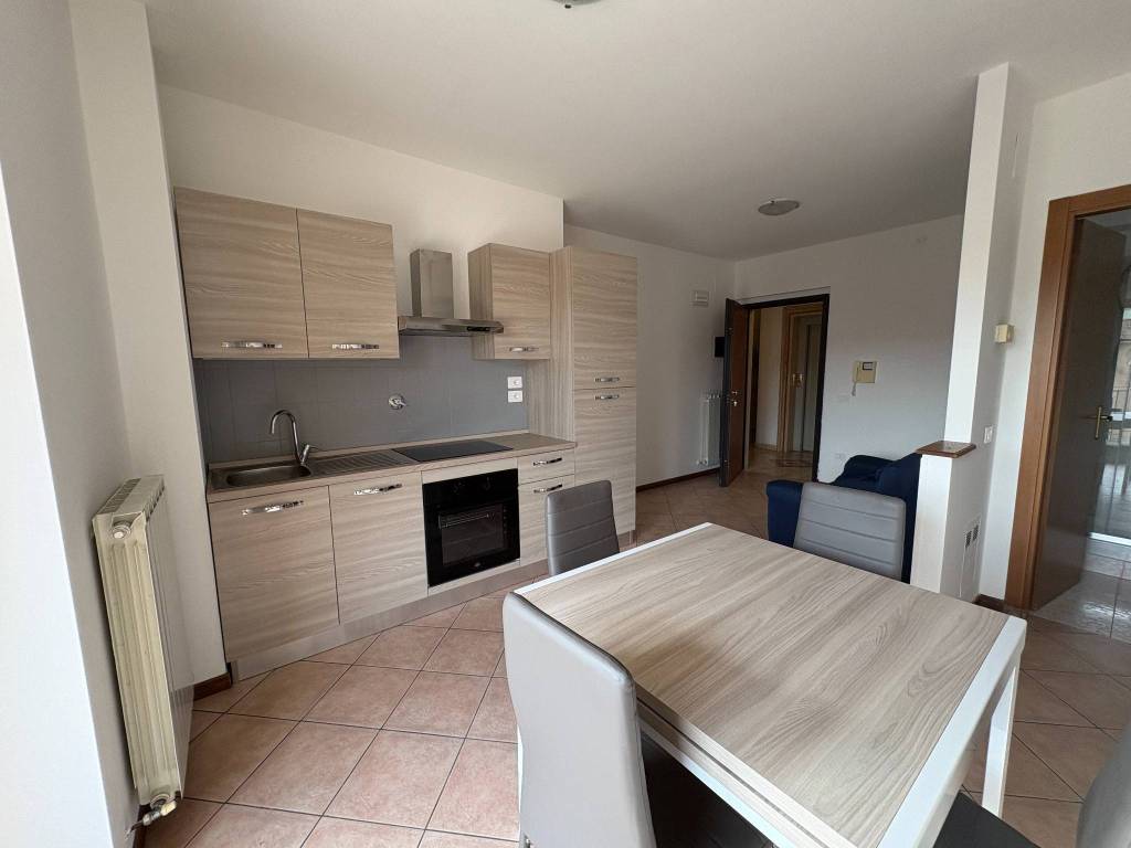 appartamento in affitto a Bastia Umbra