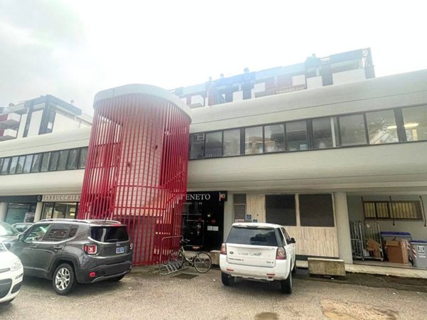 ufficio in affitto a Bastia Umbra