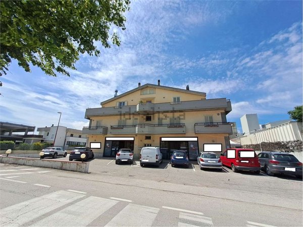 ufficio in affitto a Bastia Umbra