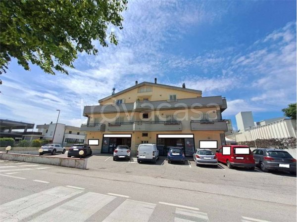 ufficio in affitto a Bastia Umbra