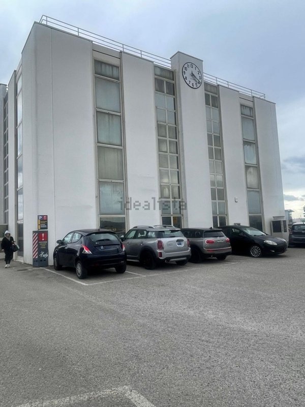 ufficio in affitto a Bastia Umbra in zona San Lorenzo