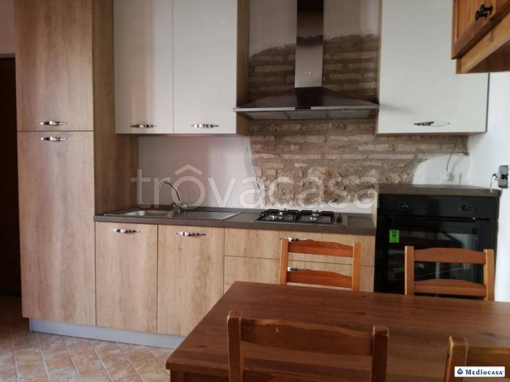 appartamento in affitto a Bastia Umbra