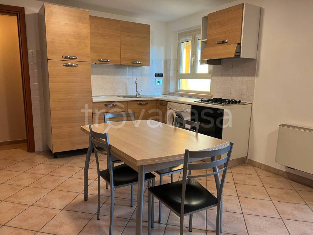 appartamento in affitto a Bastia Umbra