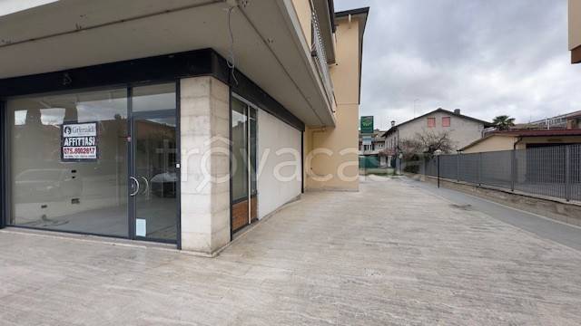 appartamento in affitto a Bastia Umbra