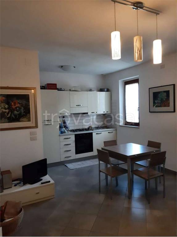 appartamento in affitto a Bevagna