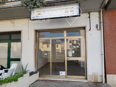 locale commerciale in affitto a Castiglione del Lago