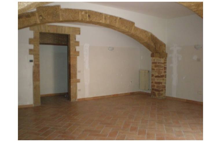 locale commerciale in affitto a Cerreto di Spoleto in zona Borgo Cerreto