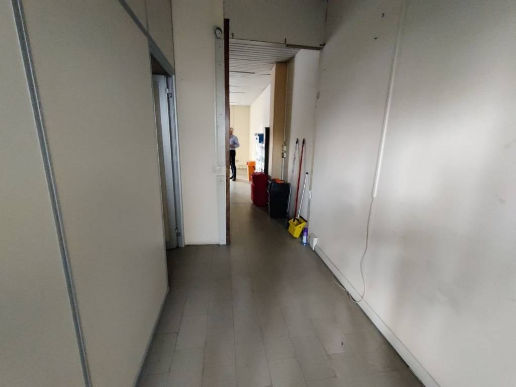 ufficio in affitto a Città di Castello in zona Cerbara