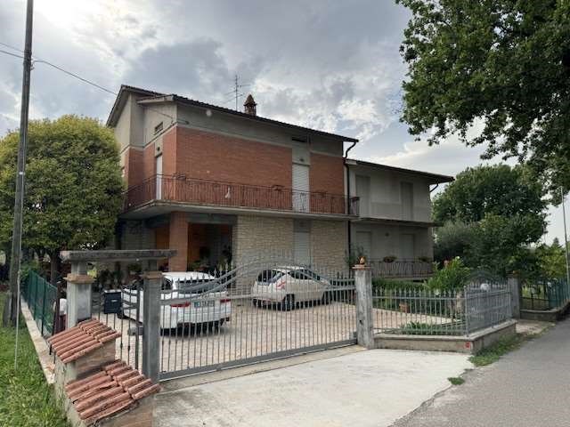 appartamento in affitto a Collazzone in zona Collepepe