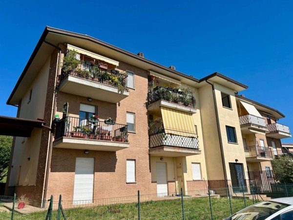 appartamento in affitto a Collazzone in zona Collepepe