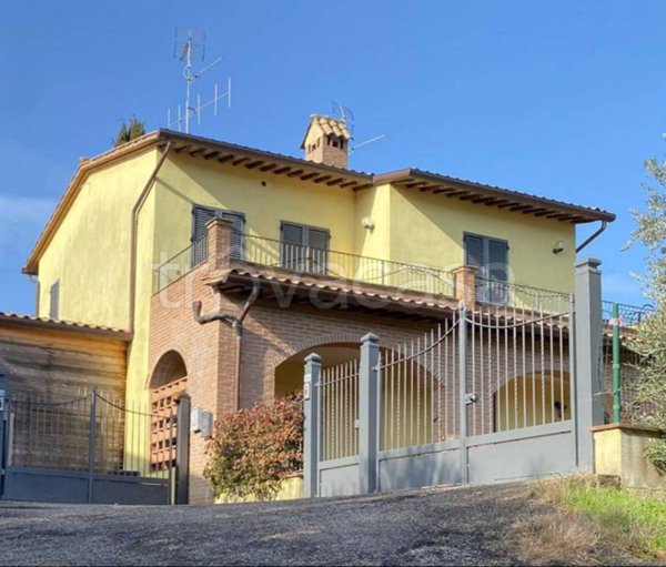 appartamento in affitto a Corciano in zona Mantignana