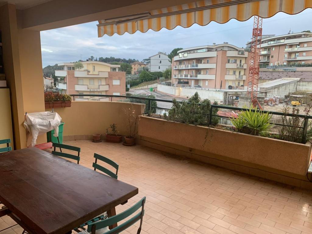 appartamento in affitto a Corciano in zona San Mariano