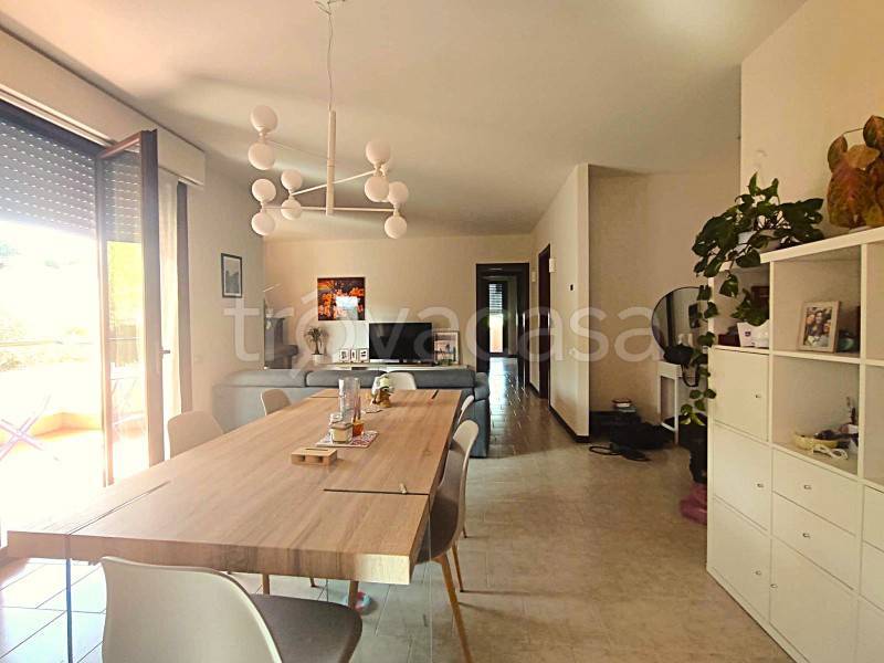 appartamento in affitto a Corciano in zona San Mariano