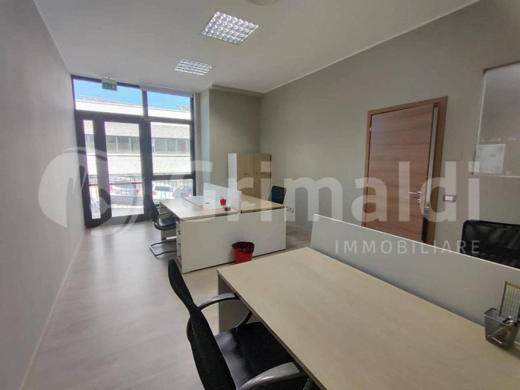 ufficio in affitto a Corciano in zona Ellera Chiugiana