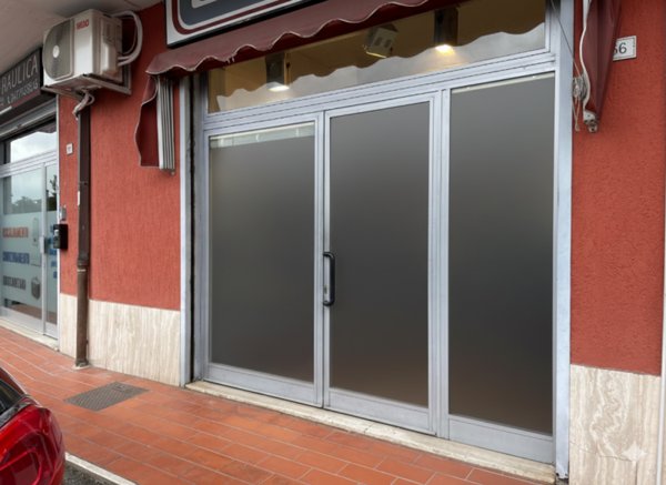 negozio in affitto a Corciano in zona Ellera Chiugiana