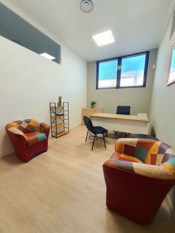 ufficio in affitto a Corciano