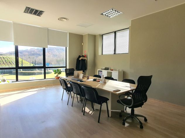 ufficio in affitto a Corciano