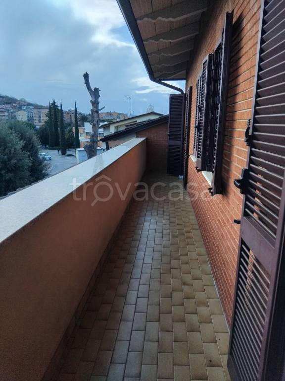 appartamento in affitto a Corciano in zona San Mariano
