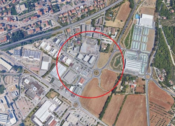 negozio in affitto a Corciano