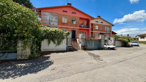 appartamento in affitto a Corciano in zona San Mariano
