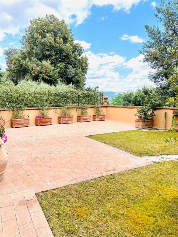appartamento in affitto a Corciano in zona Solomeo