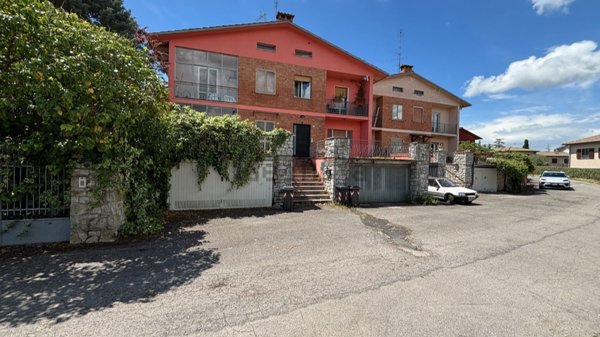 appartamento in affitto a Corciano