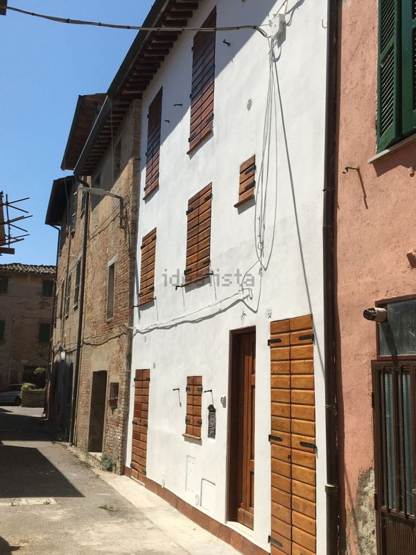 appartamento in affitto a Deruta