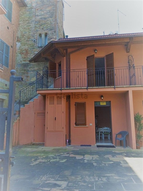 appartamento in affitto a Deruta