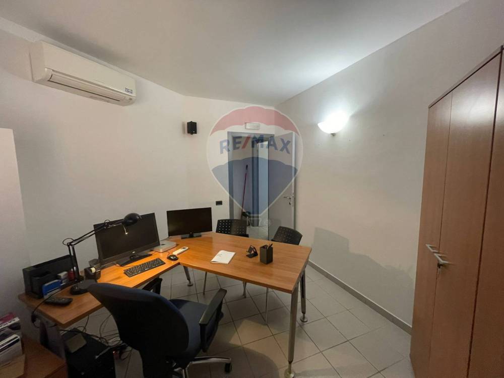 ufficio in affitto a Foligno