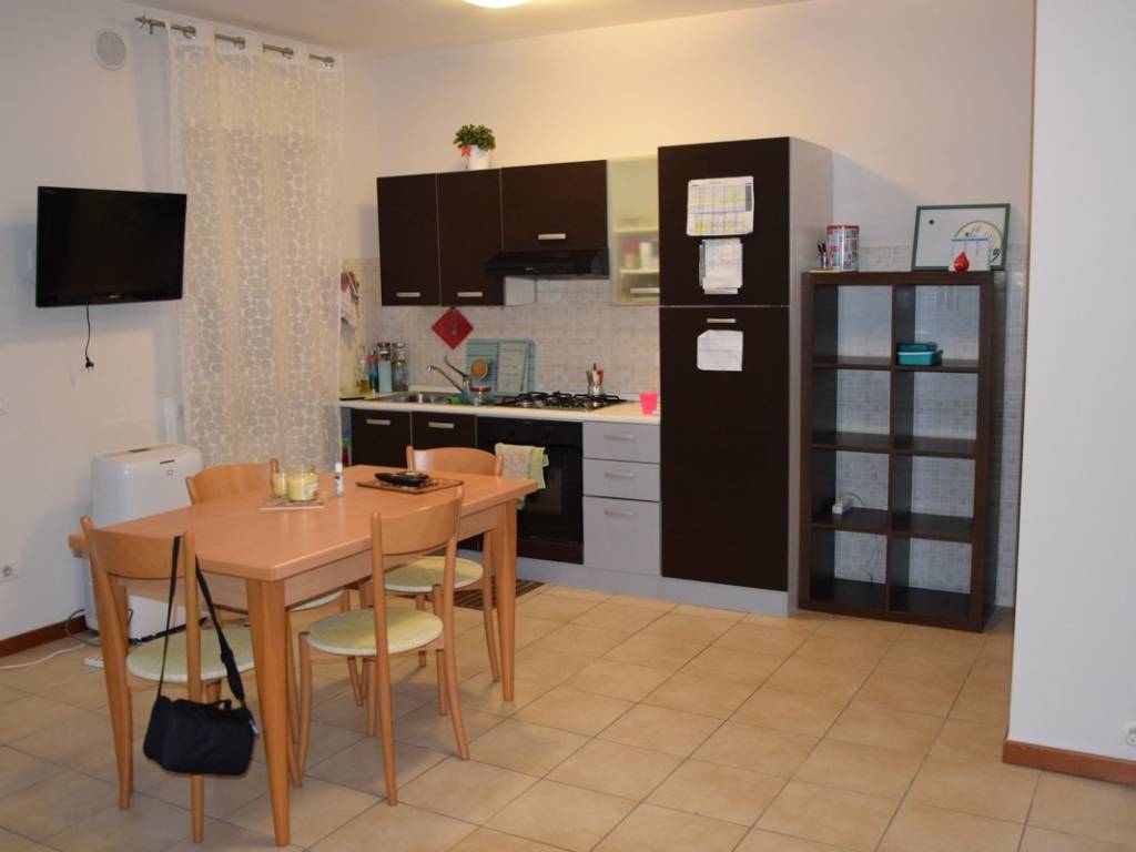 appartamento in affitto a Foligno in zona Paciana