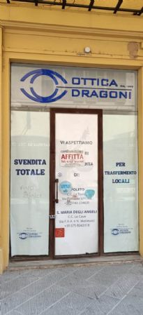 negozio in affitto a Foligno