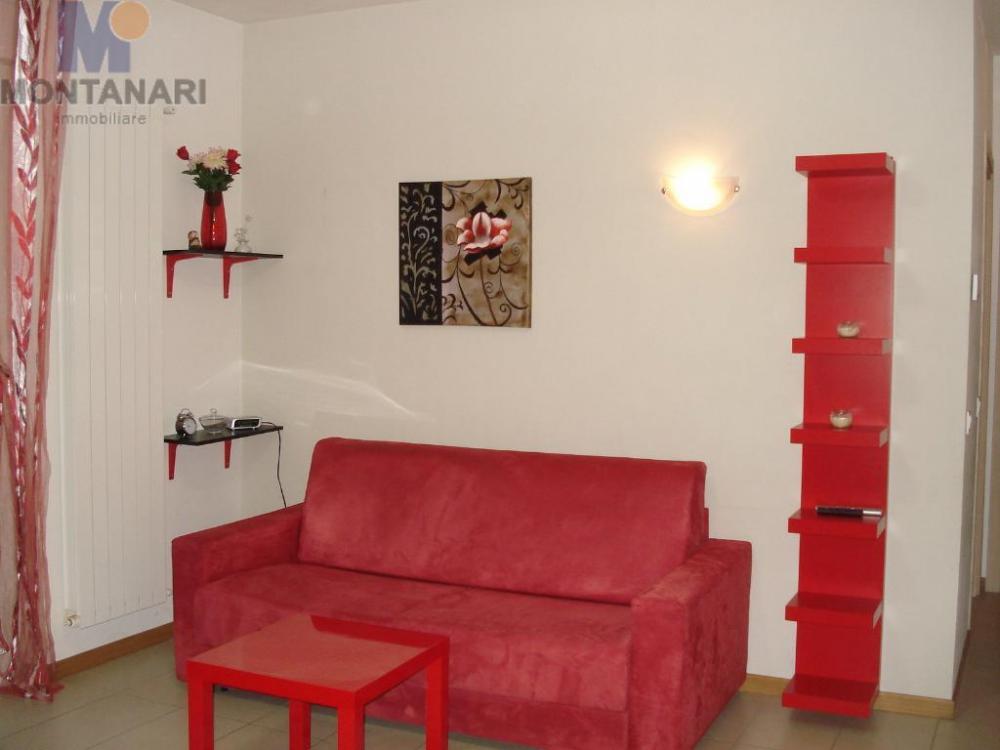 appartamento in affitto a Foligno in zona Fiamenga