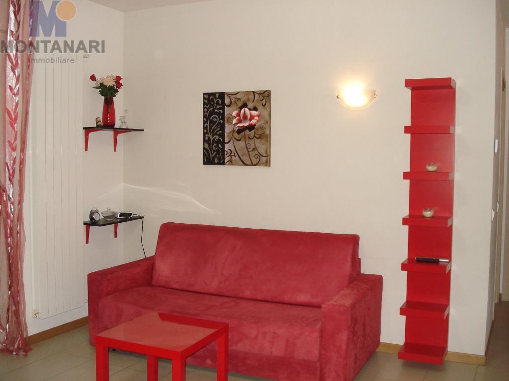 appartamento in affitto a Foligno in zona Fiamenga