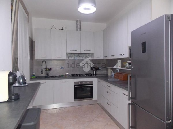 casa indipendente in affitto a Foligno