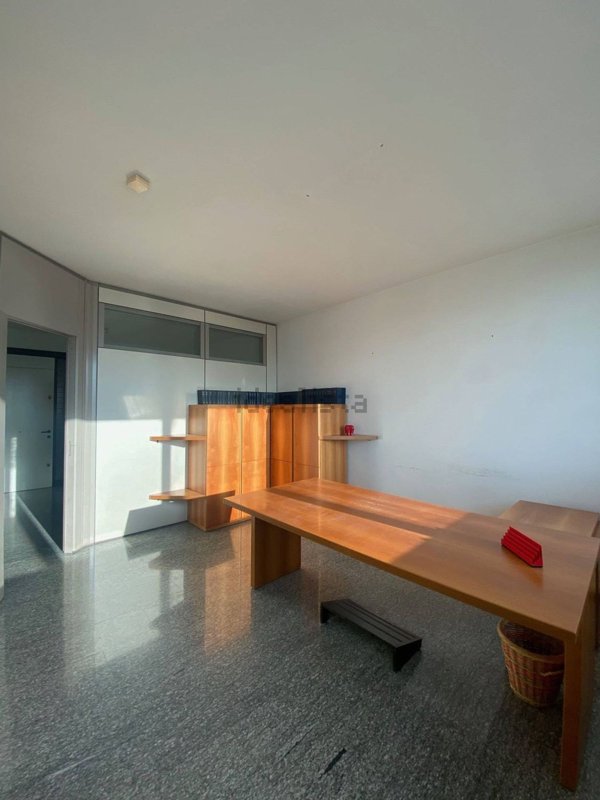 ufficio in affitto a Foligno