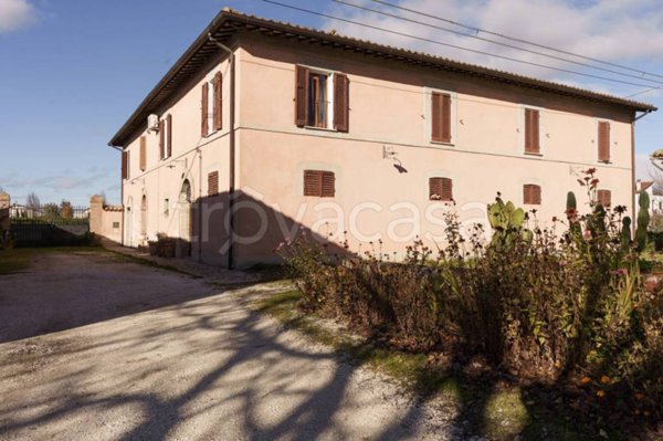 appartamento in affitto a Foligno