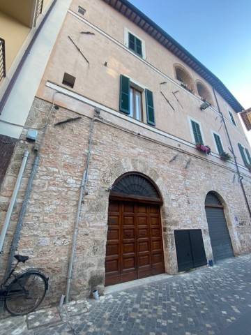 appartamento in affitto a Foligno